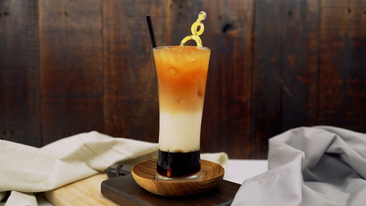 Teh Ais Berlapis Teh Ais Berlapis