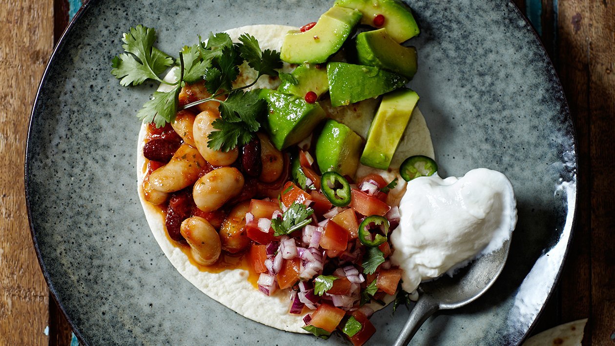 Tortilla with Beans, Avocado, Salsa and Sour Cream – - Recipe