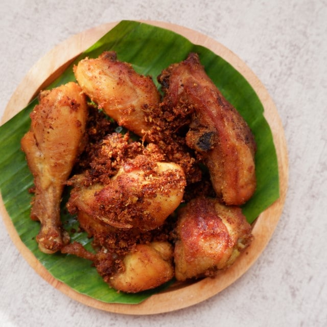 Ayam Goreng Berempah Ayam Goreng Berempah