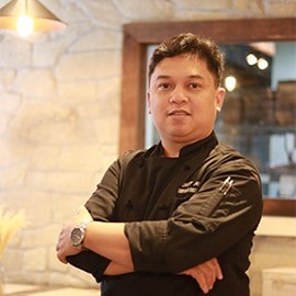 Chef Raymond Palmez Chef Raymond Palmez