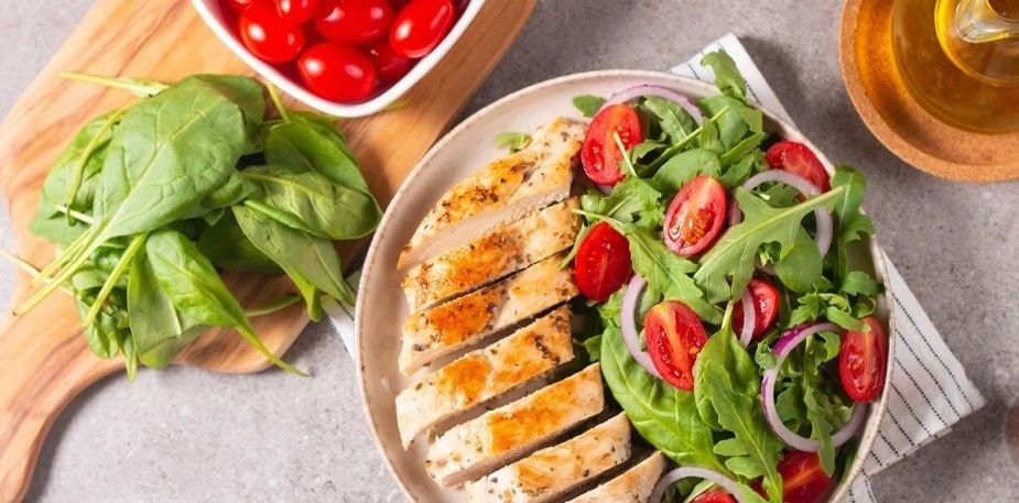 8 Low-Cost Salad Recipes to Elevate Your Chicken Chop Menu  