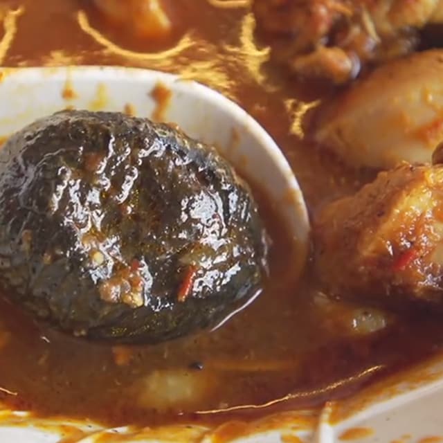 Bahan-Bahan  Peranakan di Restoran Big Nyonya
