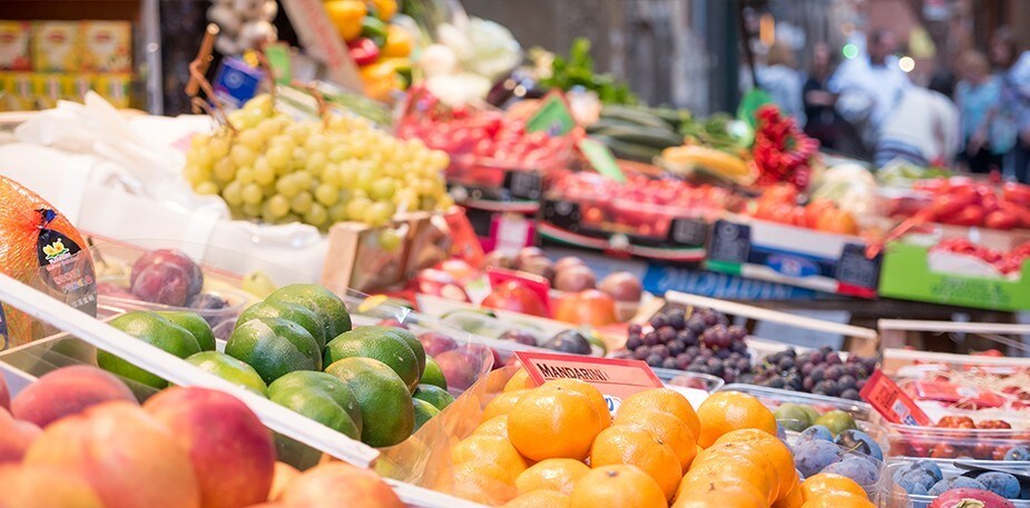 Menerokai Pasar-pasar Sicilia