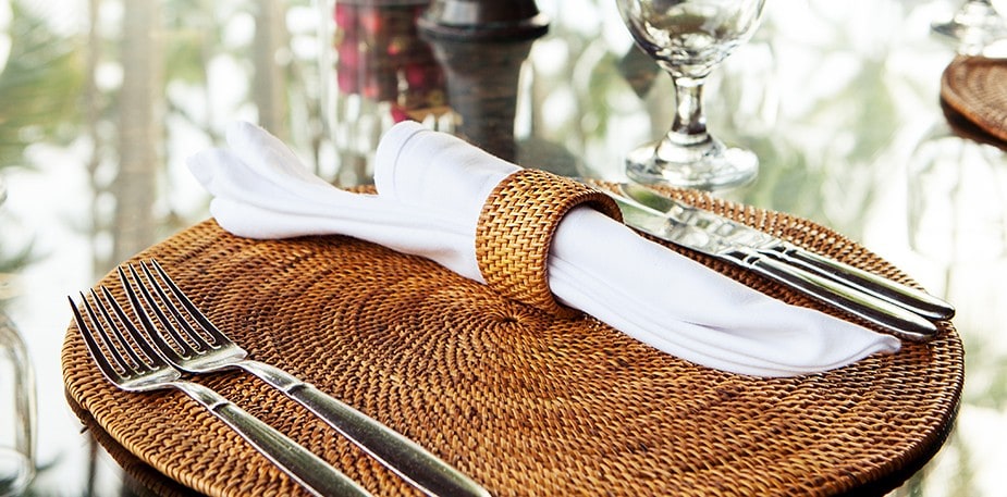 Raikan Yang Tercinta Dengan Makanan