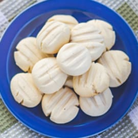 Kuih Bangkit Kuih Bangkit